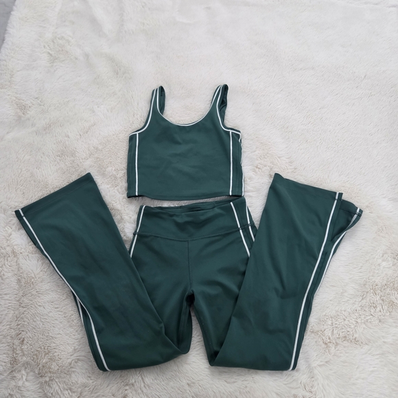 Athleta Set - Picture 2 of 6